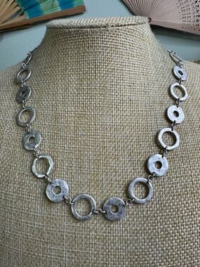 Liz Claiborne Silver-Tone Open Circle Link Necklace - Hammered Donut